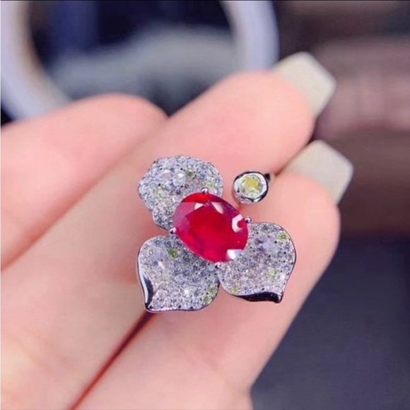 Unique Designer Natural Myanmar Ruby Ring - Picture 4 of 15